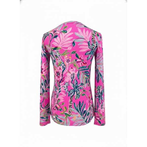 Lilly Pulitzer XS Plumeria Pink Feline PJ Knit V Neck Shirt Rayon Spandex - Picture 6 of 9